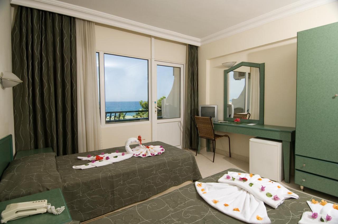 בלדיבי Club Marakesh Beach Hotel מראה חיצוני תמונה