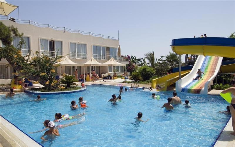 בלדיבי Club Marakesh Beach Hotel מראה חיצוני תמונה