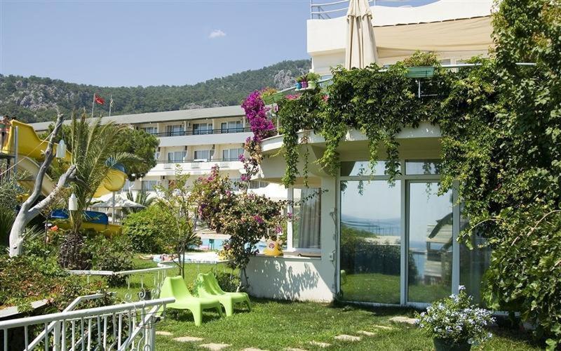 בלדיבי Club Marakesh Beach Hotel מראה חיצוני תמונה