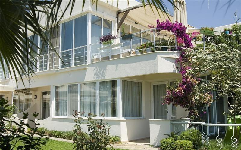 בלדיבי Club Marakesh Beach Hotel מראה חיצוני תמונה