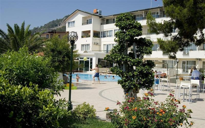 בלדיבי Club Marakesh Beach Hotel מראה חיצוני תמונה