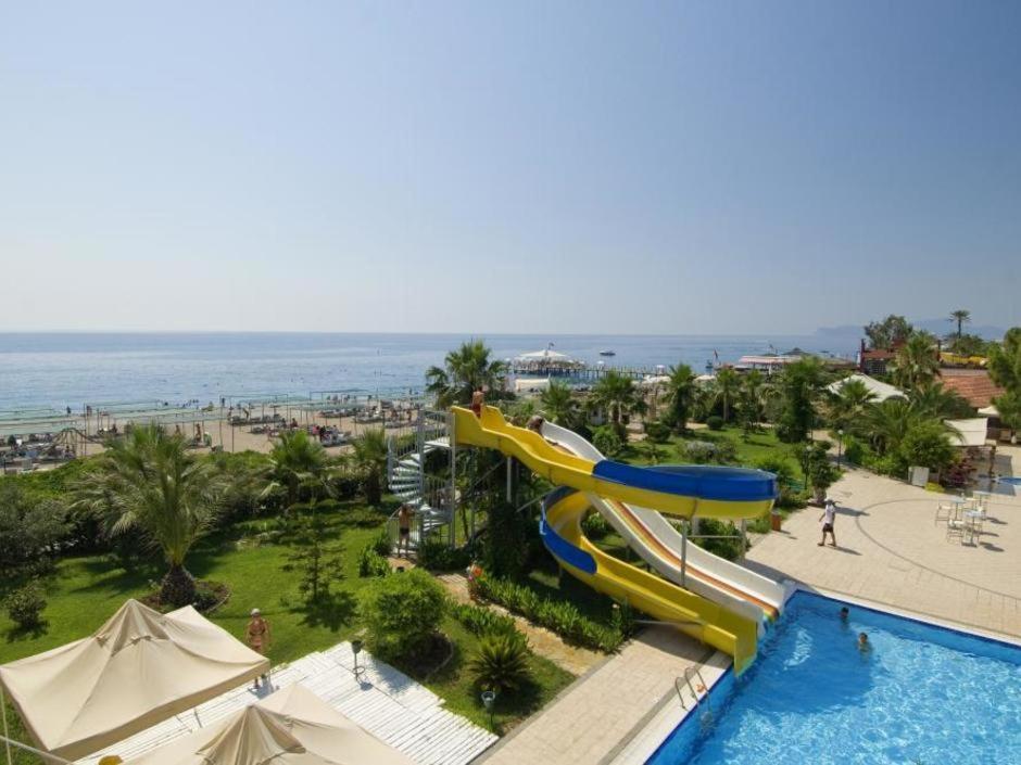 בלדיבי Club Marakesh Beach Hotel מראה חיצוני תמונה